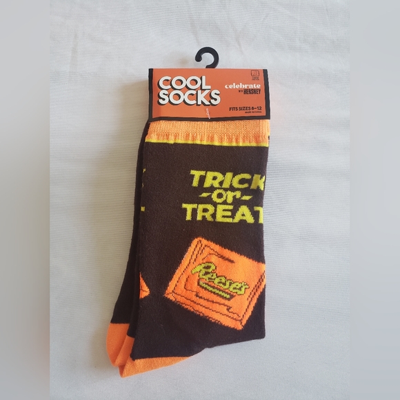 Mens Reeses Pieces Socks - Picture 1 of 2